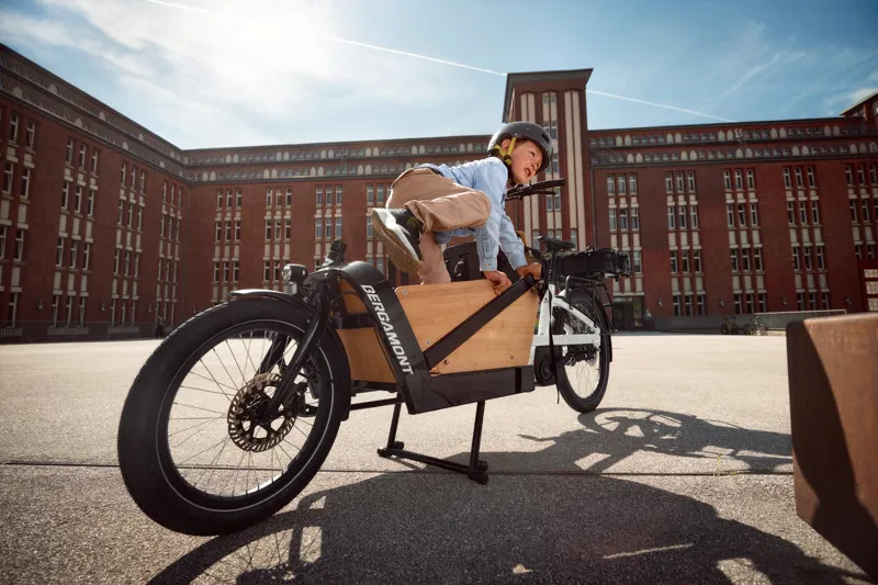 2021 Bergamont E-Cargoville LJ Edition Electric Cargo Bike in White-6