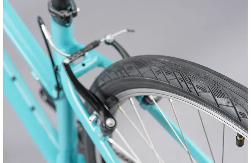 2021 Ridgeback Comet Open Frame Hybrid Bike in Green-12