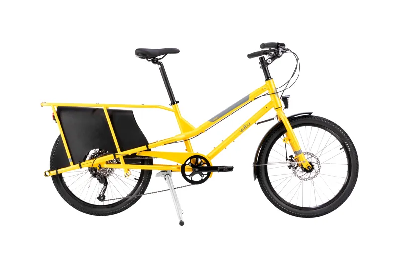 YUBA Kombi cargo bike yellow