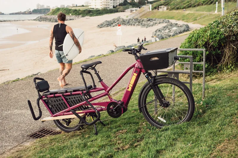 Yuba Spicy Curry Longtail Electric Cargo Bike Very Berry-4