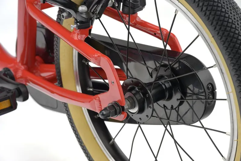 Ridgeback Dimension 16 Kids Bike in Racer Red-11